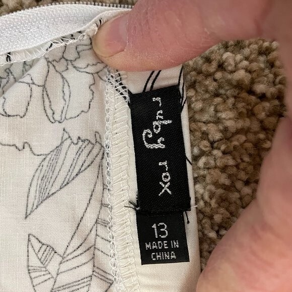 Ruby Rox Halter Tie Top Fitted Floral BOHO Womens Dress Size 13J - Picture 6 of 7